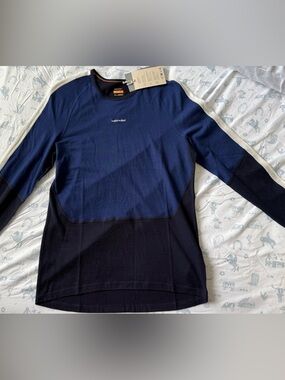 Icebreaker Men’s Crew Neck Merino Base Layer - Navy & Orange Trim